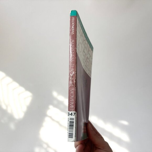 Awareness through Movement - Paperback - Moshe Feldenkrais 1990 - Picture 2 of 7